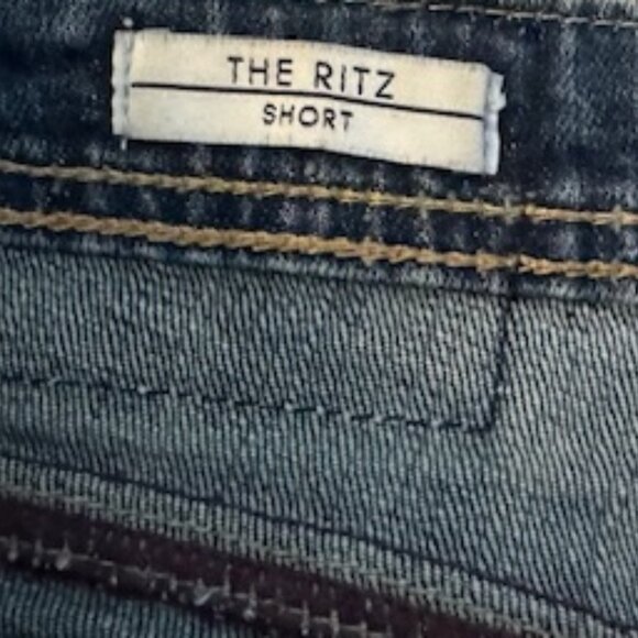 Vigoss Studio The Ritz Denim Short Womens Size 31 - Picture 4 of 5